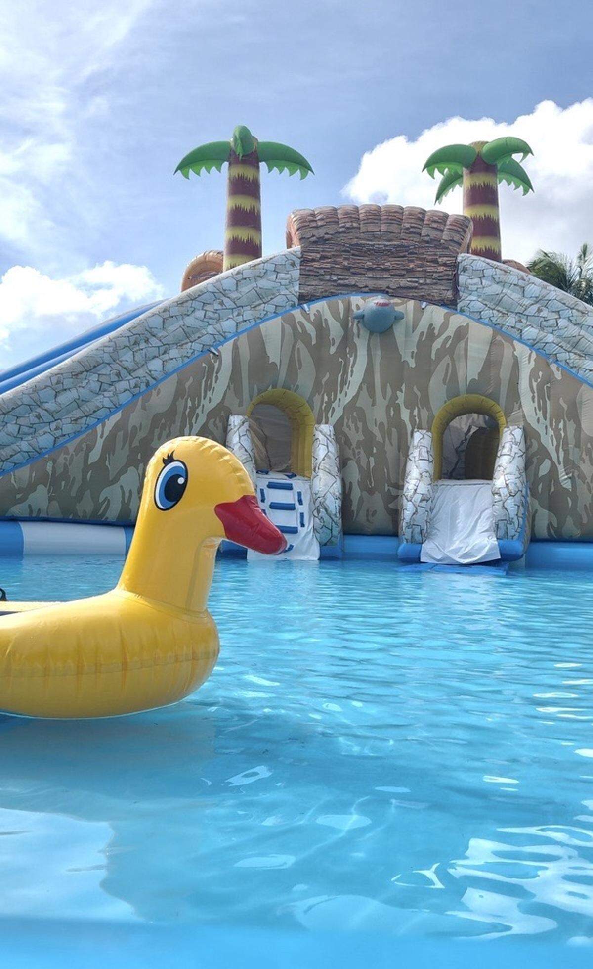 El parque acuático ‘Jungle Splash’ permanecerá abierto hasta finales de agosto.