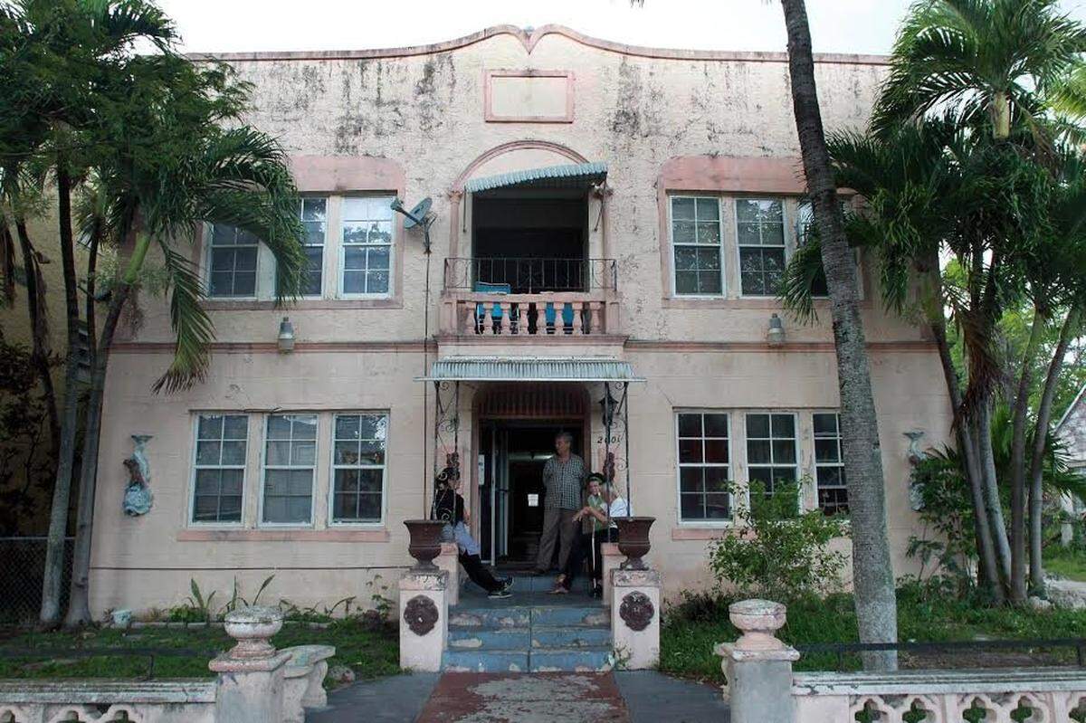 Si te quedaste sin trabajo y estás atrasado con la renta de tu vivienda, la Ciudad de Miami está recibiendo solicitudes para cubrir pagos de alquiler y de servicios públicos.