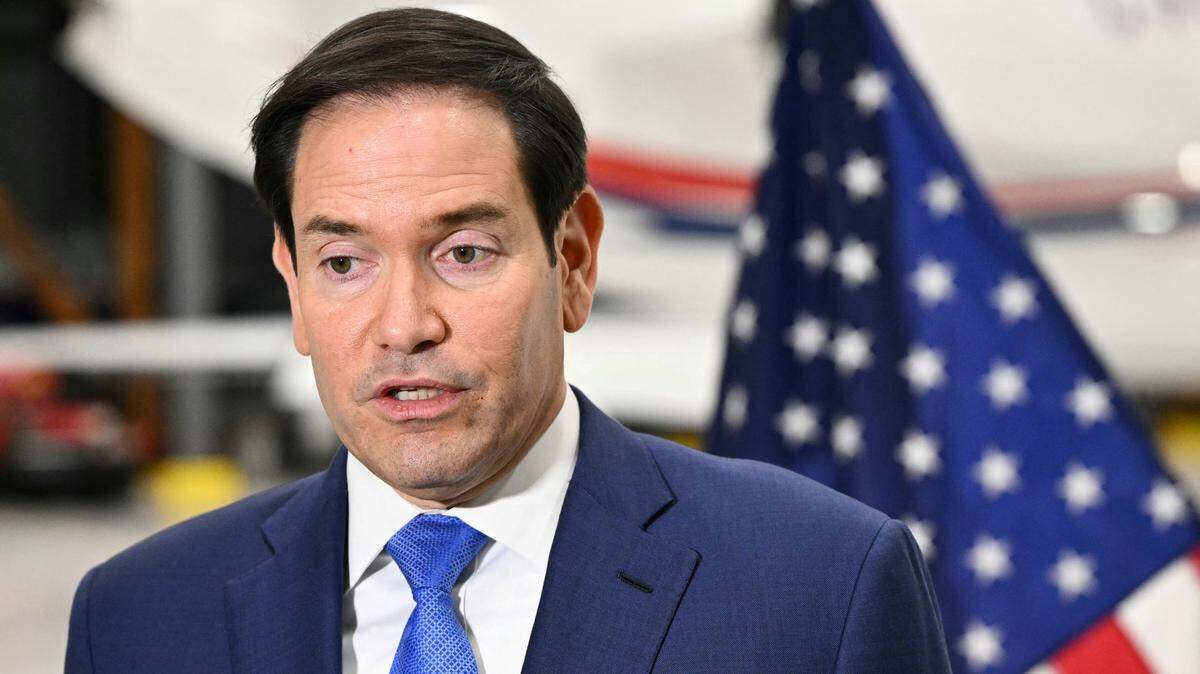 US Secretary of State Marco Rubio speaks to traveling journalists at the John C. Munro Hamilton International Airport in Hamilton, Ontario, on November 12, 2025 after the G7 foreign ministers meeting. (Photo by Mandel NGAN / POOL / AFP) (Photo by MANDEL NGAN/POOL/AFP via Getty Images)
