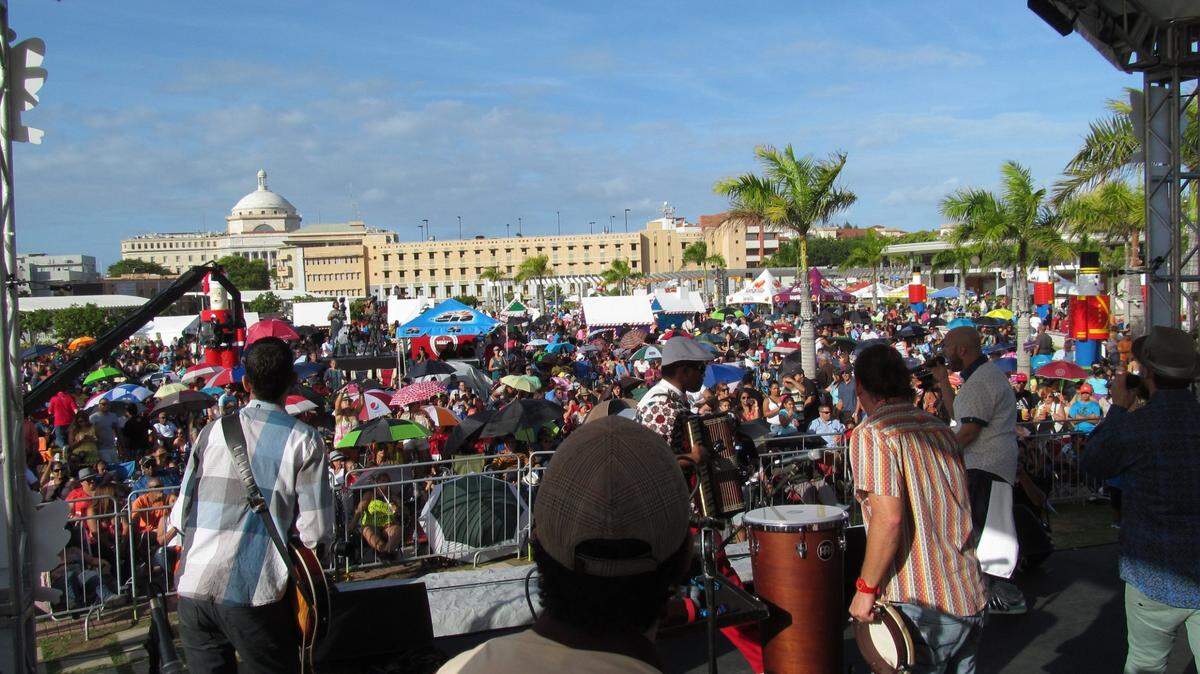 La música y la fiesta son las características de Puerto Rico desde Acción de Gracias hasta finales de enero.