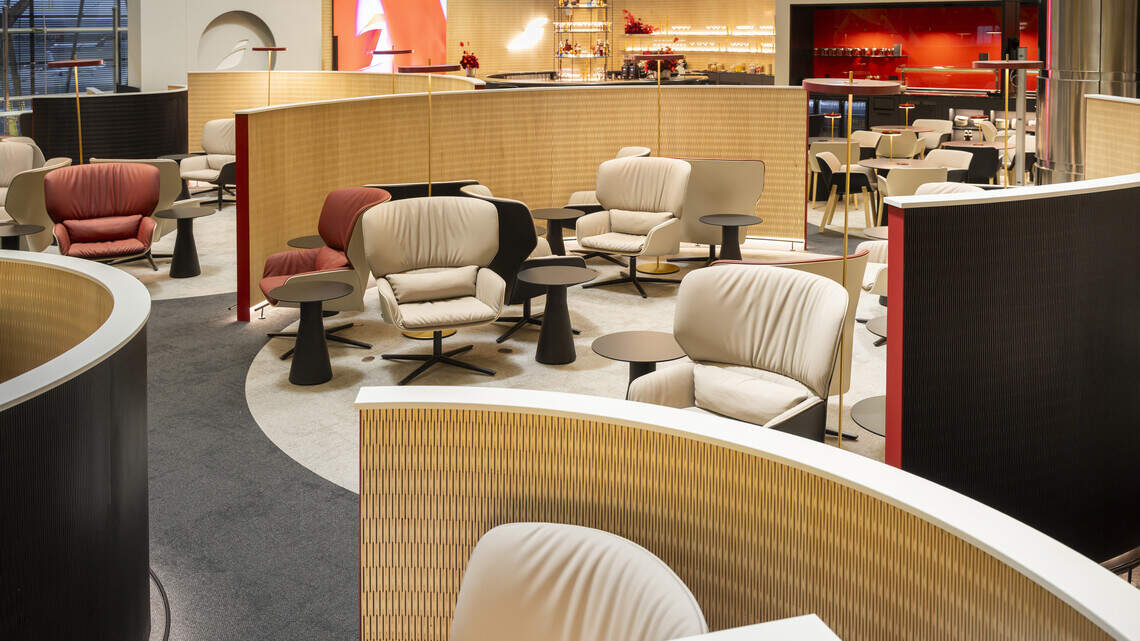 Madrid-Barajas abre nueva sala VIP para clientes premium de Iberia y American
