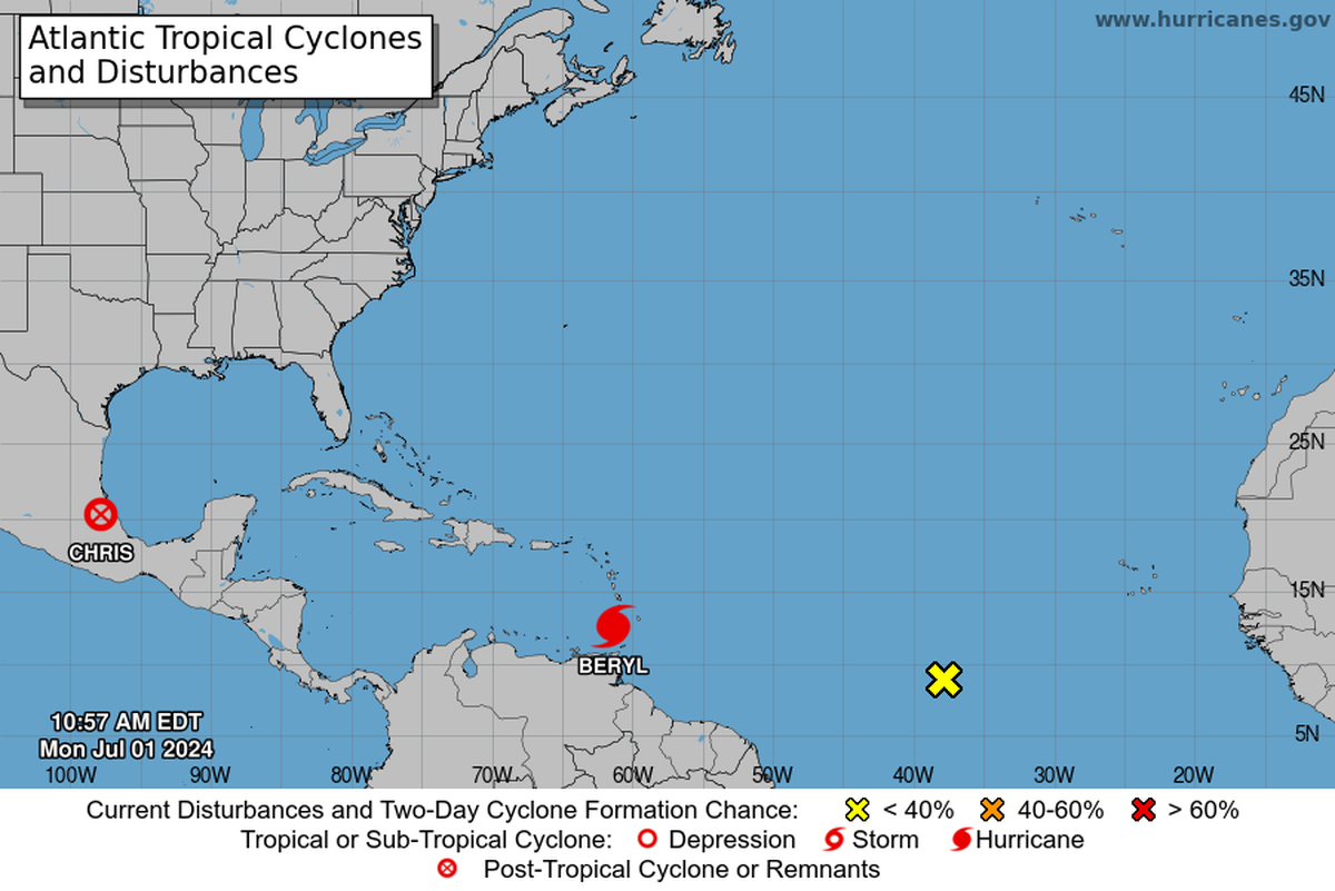Beryl tocarra tierra en la isla Carriacou, Grenada, como huracán de categoría 4 el 1 de julio de 2024.