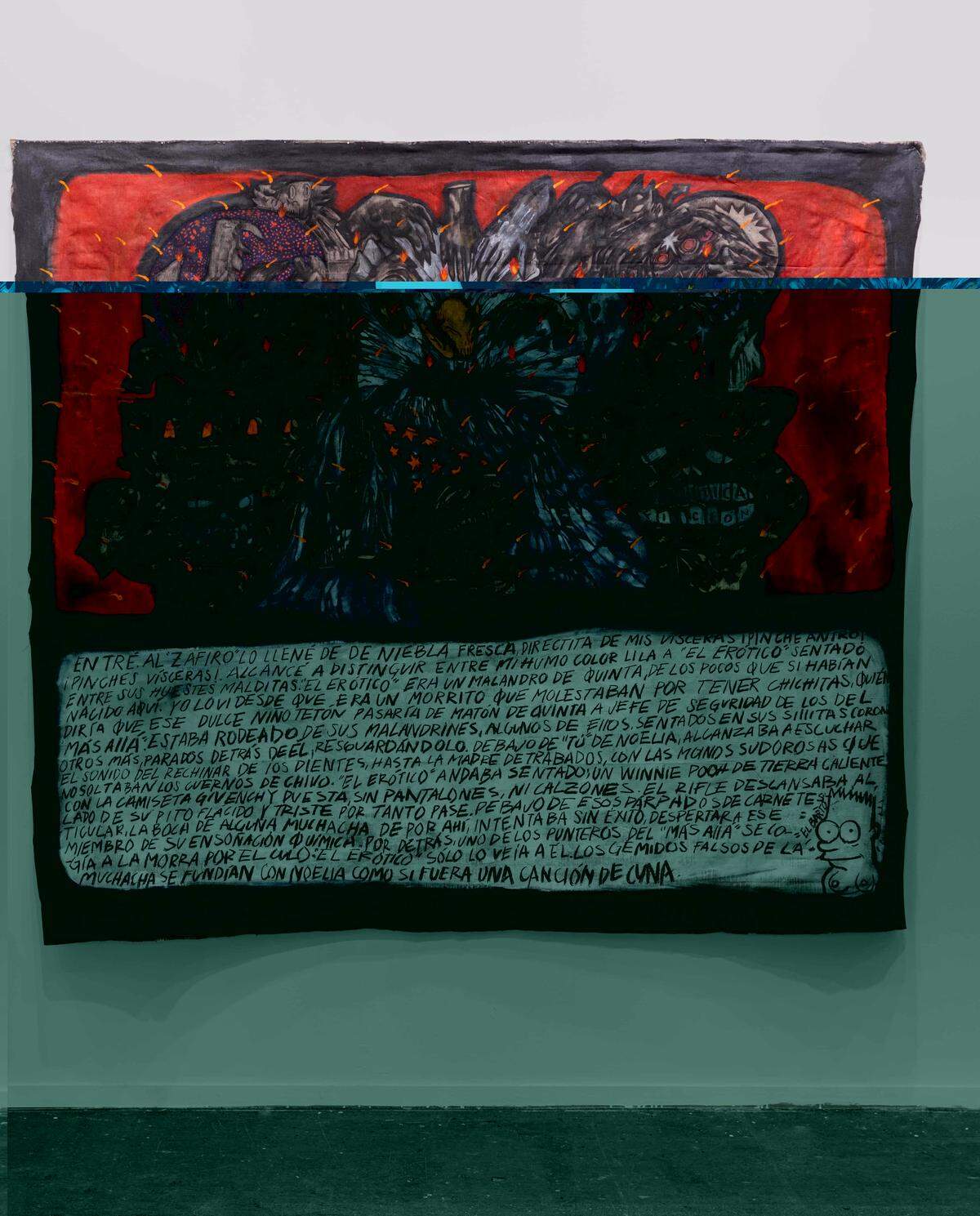 La artista mexicana Paloma Contreras Lomas (1991), presenta en ARCO Madrid un conjunto de pinturas de gran formato, casi mural, obras de líneas oscuras, muy característica, con algo de color, pero poco, basada en una figuración híbrida y grotesca, repleta de personajes deformados, ambiguos, algunos de comic, con títulos irónicos que mezclan cultura popular, política y humor negro.