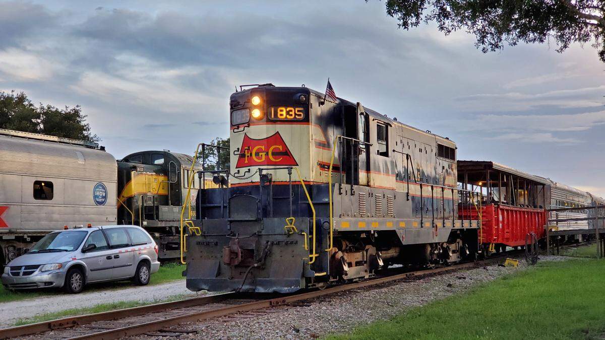 GULF COAST RAILROAD MUSEUM. Ex-US Arm GP7 #1835 at the Florida Railroad Museum