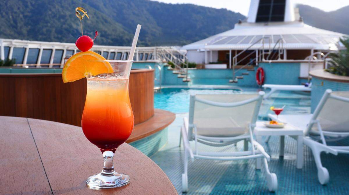 El crucero pasará un mes en el Caribe antes de un viaje de cuatro meses a Sudamérica.