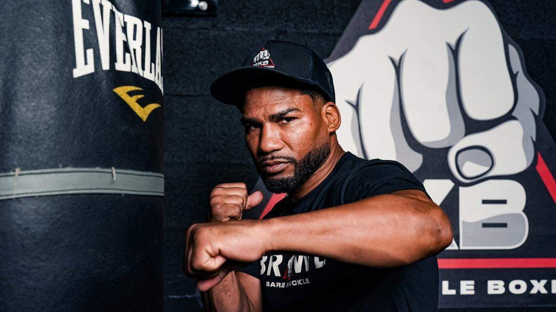 Leyenda cubana del ring firma con BKB y se lanza al boxeo a puño limpio en busca de un nuevo título