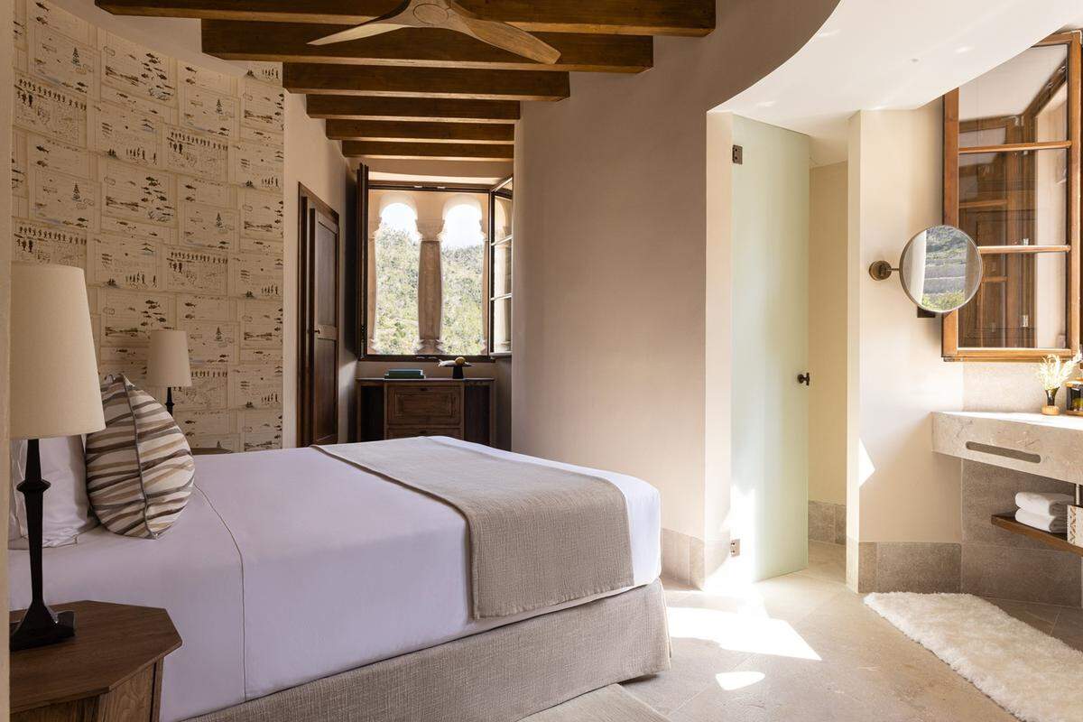 Cada una de las villas de cuatro o cinco dormitorios se beneficia de su propia piscina privada, así como del uso de las instalaciones de la finca
