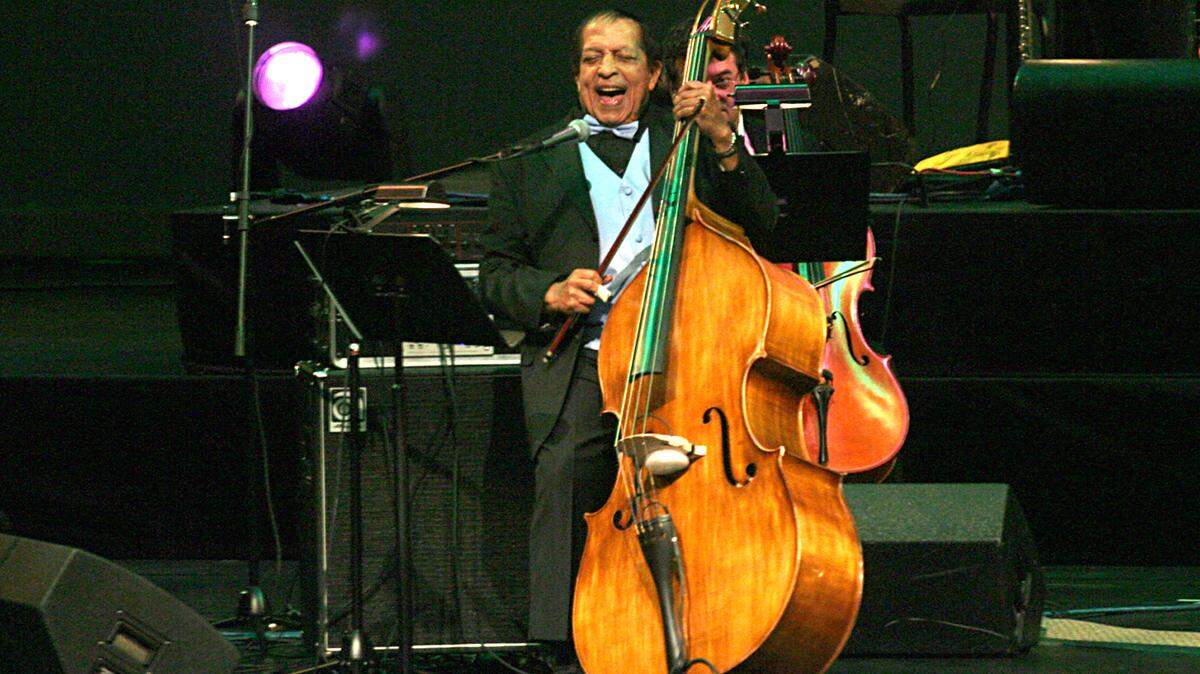 Israel Lopez “Cachao“,  a los 89 años, durante el concierto ‘Cachao, 80 años de Carrera musical’, en el Ziff Ballet Opera House.