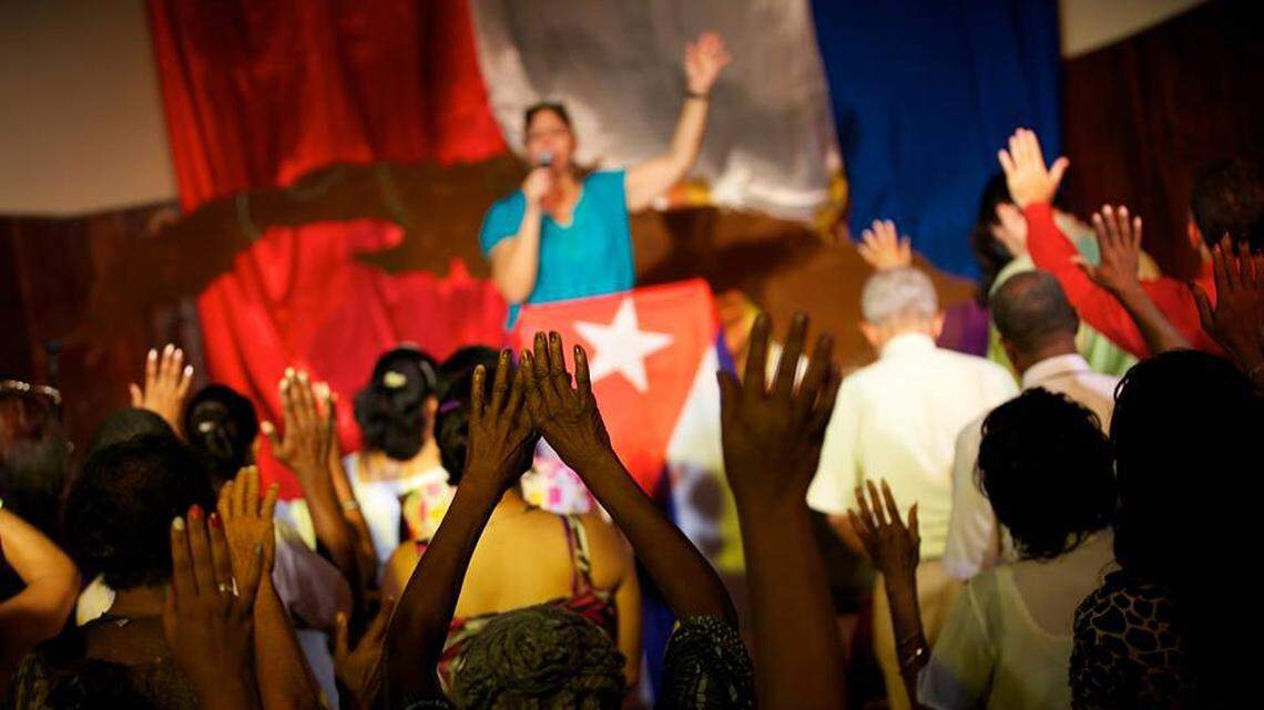 Un culto en la Iglesia Liga Evangélica de Cuba.