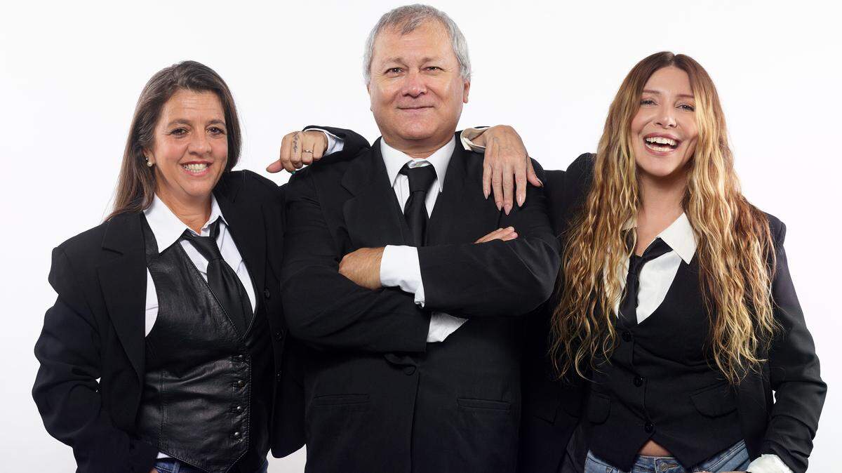 Jessica Alvarez Diéguez, Alejandro Vales y  Mónica Ayos.