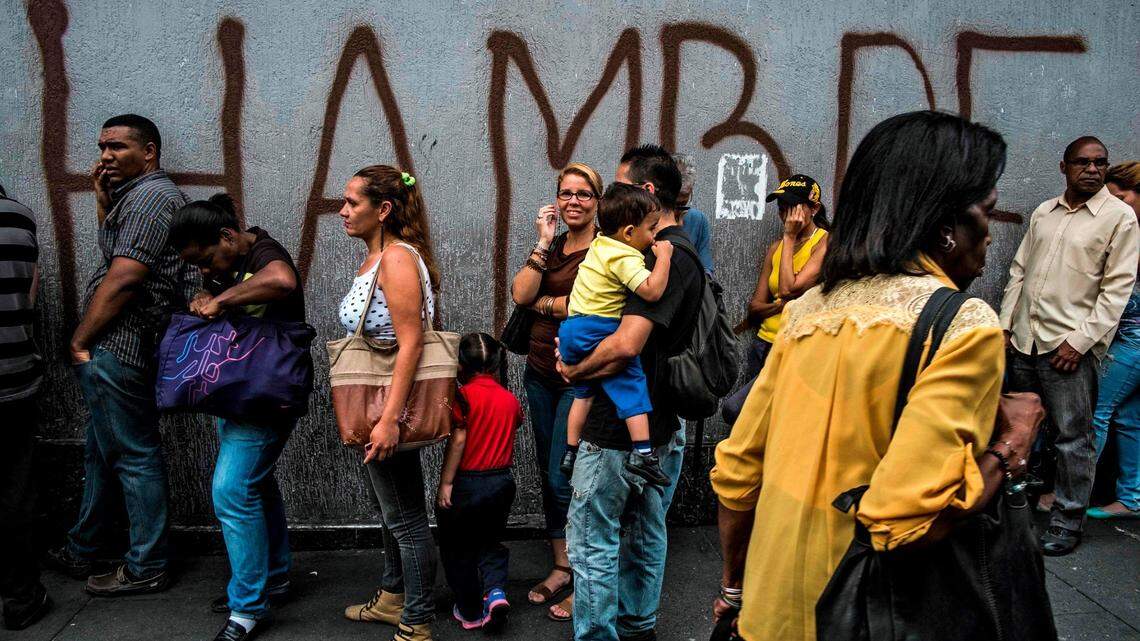 La inflación en Venezuela alcanzó en julio una tasa interanual de 82,776 por ciento, preservando el vertiginoso ritmo de aceleración que duplica los precios en el país cada 26 días.