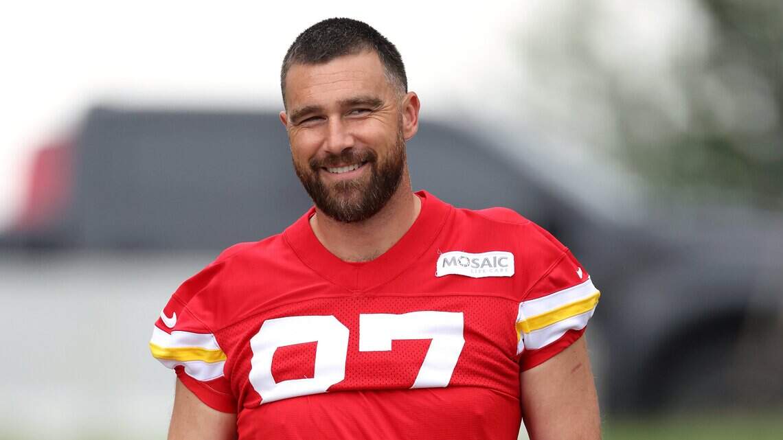Travis Kelce, marido de Taylor Swift, dice que su boda fue 'la mejor noche' de su vida