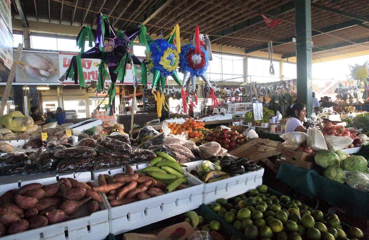 En Redland encontrarás un caleidoscopio de frutas y verduras frescas cultivadas en granjas cercanas.