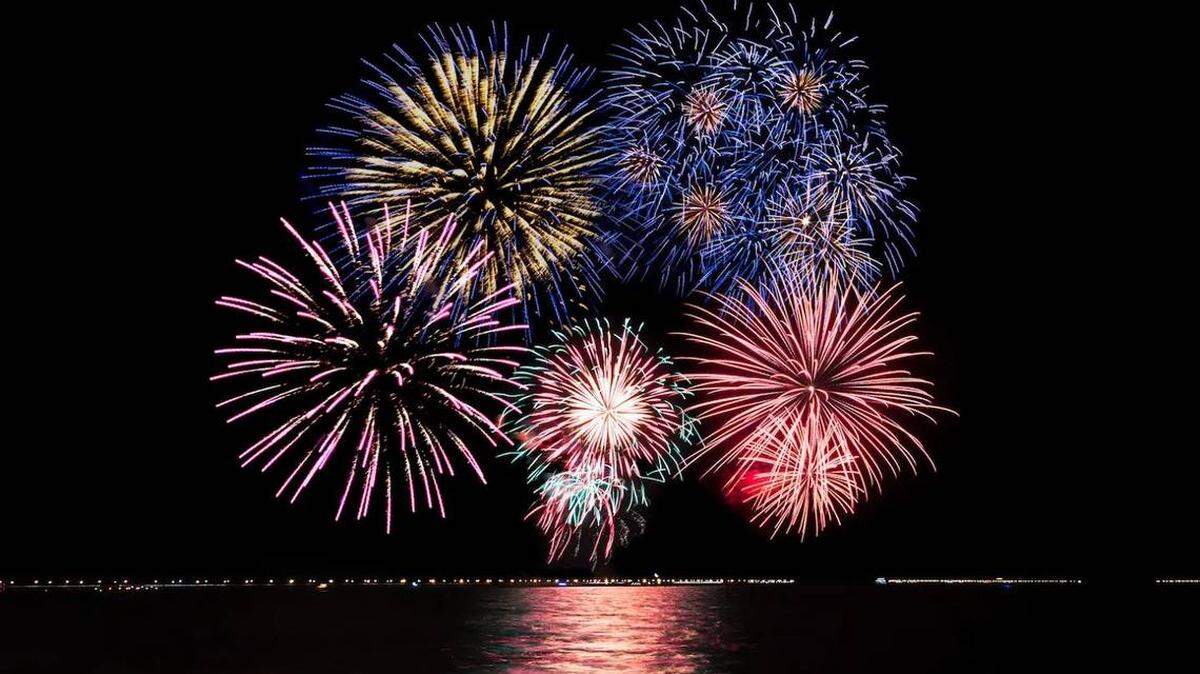 Regresan los fuegos artificiales en 2022 al Condado Miami-Dade.