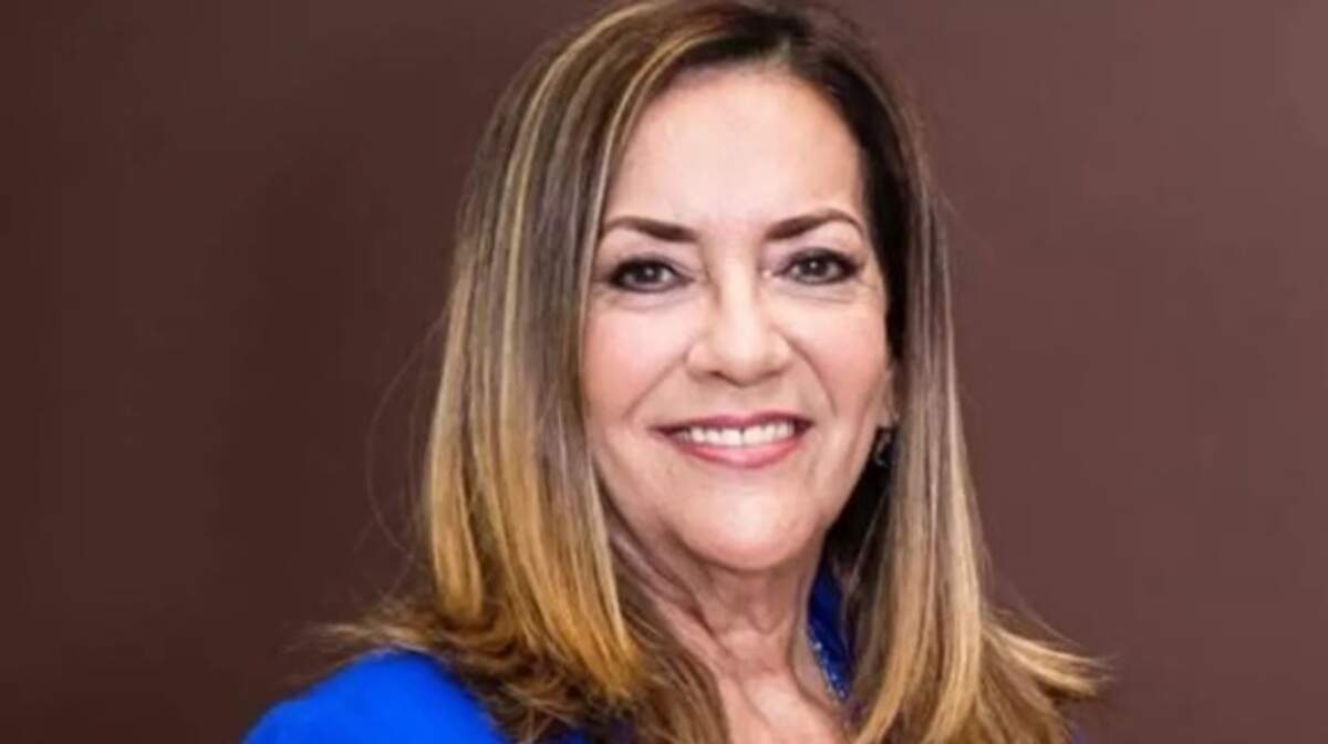 La popular cantante de boleros cubana María Elena Pena falleció este domingo en La Habana a los 75 años.