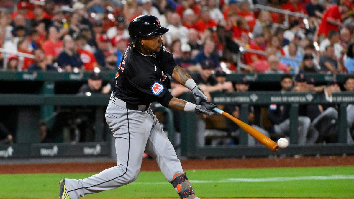  A José Ramírez le quedan cinco juegos con los Guardianes de Cleveland para tratar de unirse al club de peloteros con 40 o más jonrones y con 40 o más bases robadas en una temporada en el béisbol de las Grandes Ligas.
