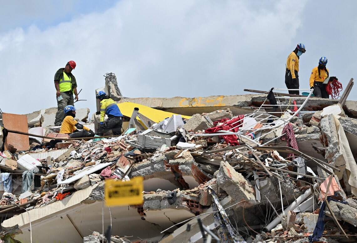 Venezuela quake death toll rises to 2,645 as U.N. estimates $37 billion in damage