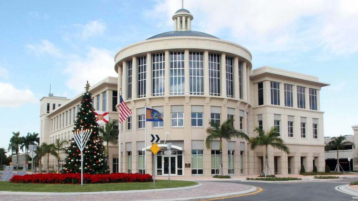 Doral to elect a new mayor and three council members. What to know before voting
