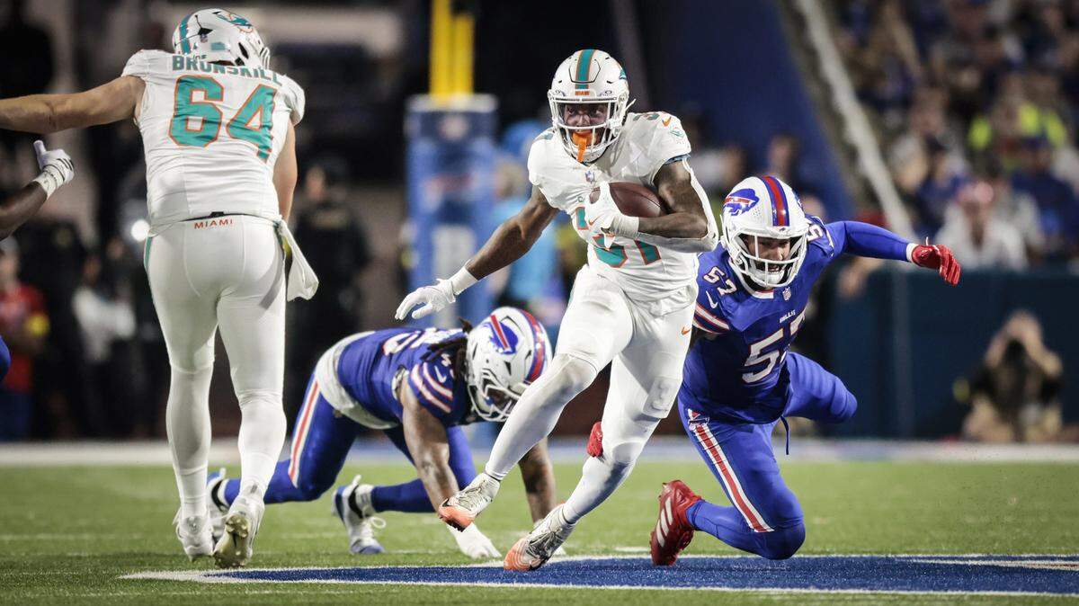 El novato Ollie Gordon II se ha convertido en una de las grandes esperanzas de los Dolphins. Contra los Bills apiló 38 yardas y un touchdown en las nueve oportunidades que recibió el ovoide.