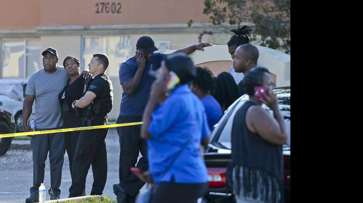 Roderick Sweeting, de 17 años fuer asesinado a balazos en la parte norte de la ciudad. Carl Juste-Miami Herald