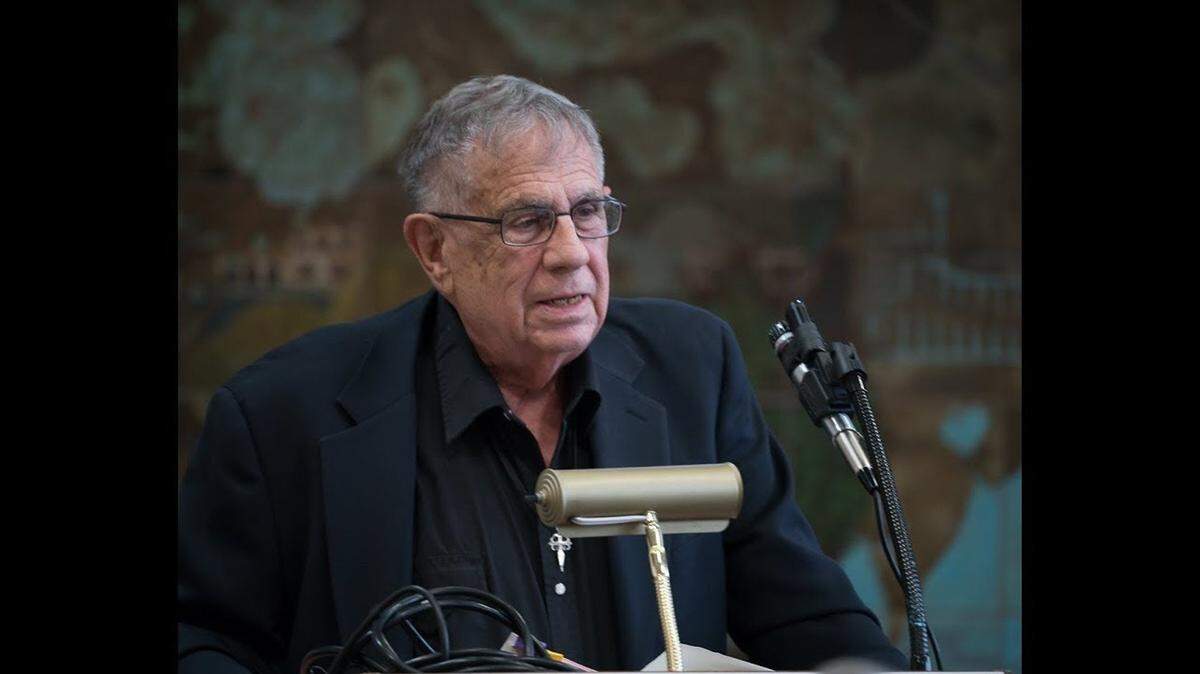 Matías Montes Huidobro (Cuba-EEUU): “Teatro completo”, miércoles 14.