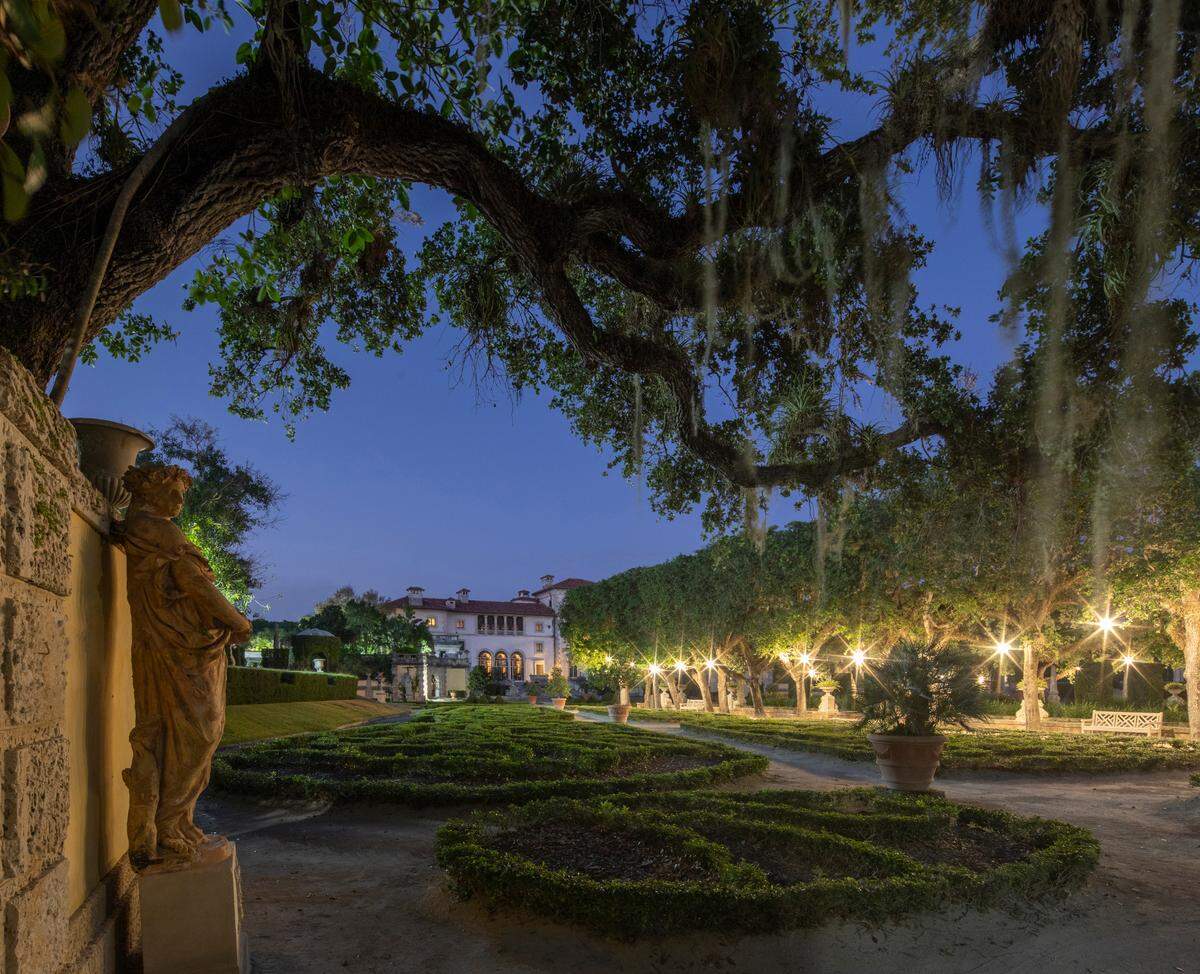 Los jardines de Vizcaya es como un paseo por la Europa más señorial, pero en Miami.