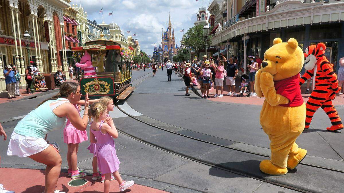 Disney invertirá hasta $17,000 millones a lo largo de los próximos 10 a 20 años para expandir sus enormes complejos turísticos y parques de atracciones del área de Orlando.