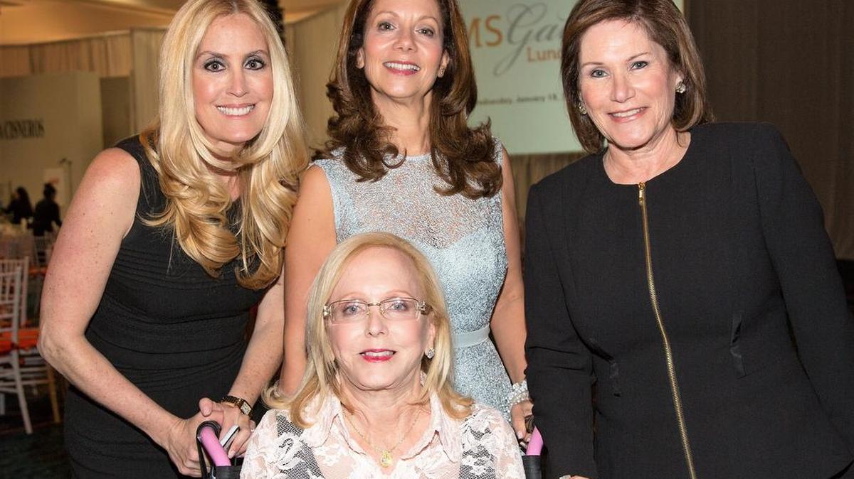 Carrie T. Schulman, Monica Goldstein, Karen Schneier Dresbach e Ila Feld Davidoff.