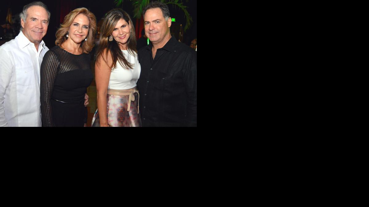 
Pedro, Madeline, Laura y Juan Munilla
