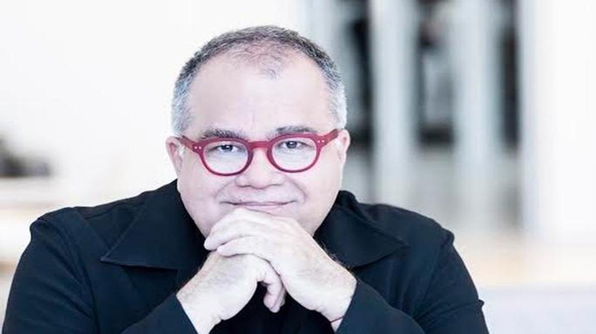 El periodista y escritor Armando Lucas Correa.