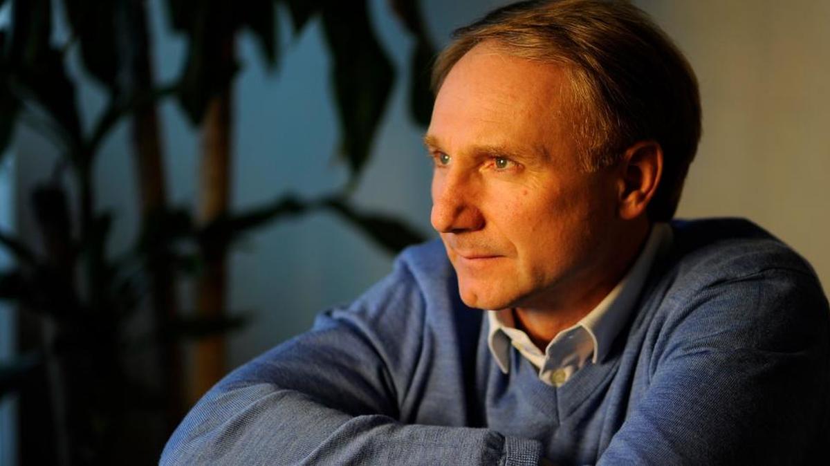 Para Dan Brown el proceso de investigación para escribir ‘comienza con la lectura: reuniendo ideas de libros de historia, de artículos periodísticos, de internet y de otras fuentes’.