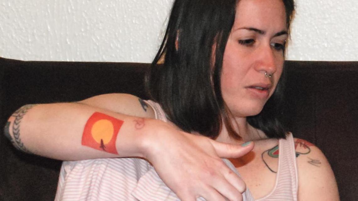 Legna Rodríguez Iglesias ha publicado más de diez libros y ha sido reconocida con el premio Casa de las Américas 2016, en la categoría de teatro.