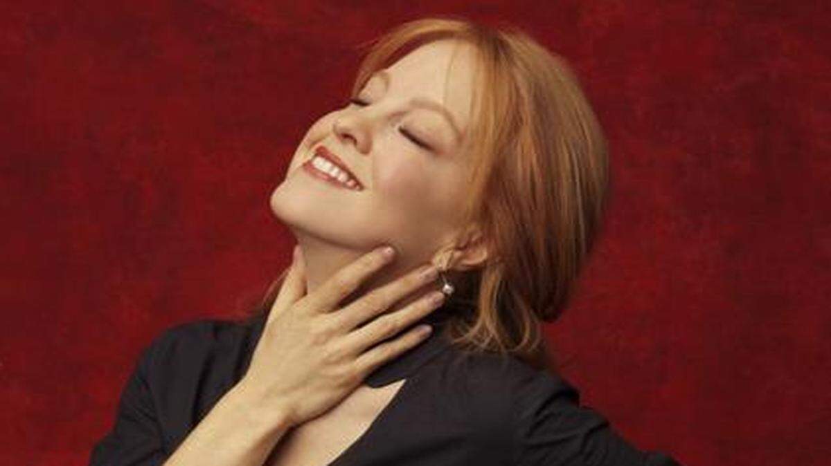 
La compositora Maria Schneider dirgió dos ciclos musicales para el Festival Miami en el Gusman Concert Hall.
