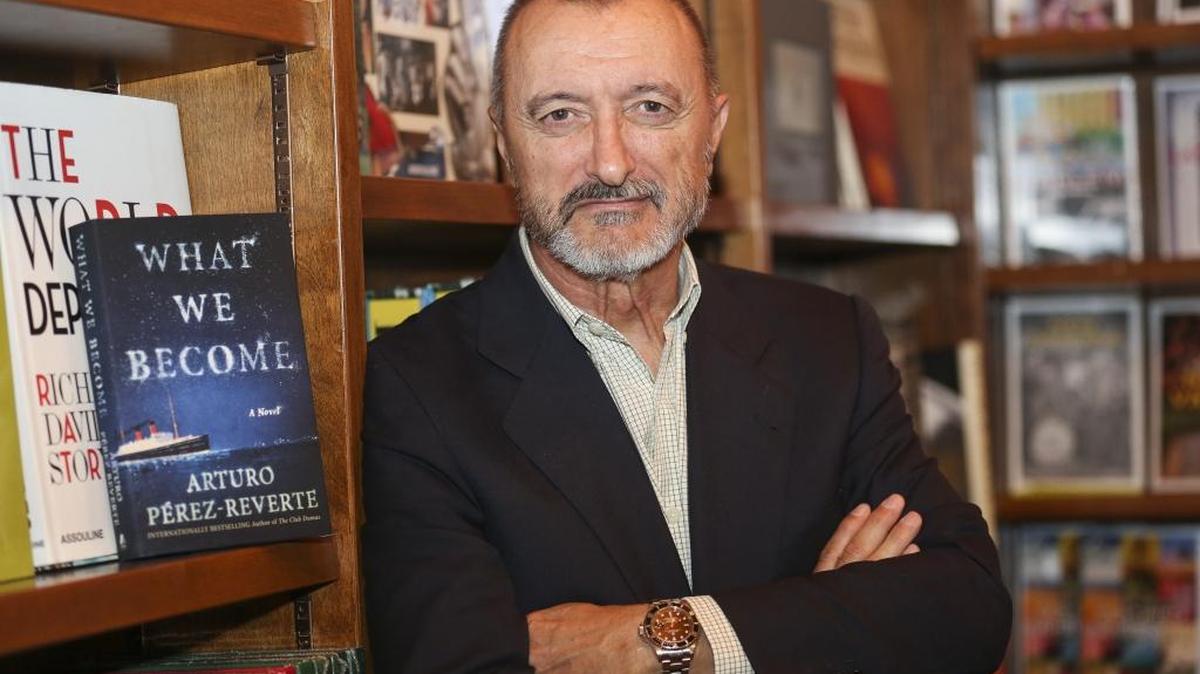 El escritor español Arturo Pérez-Reverte en junio en la librería Books & Books en Coral Gables.