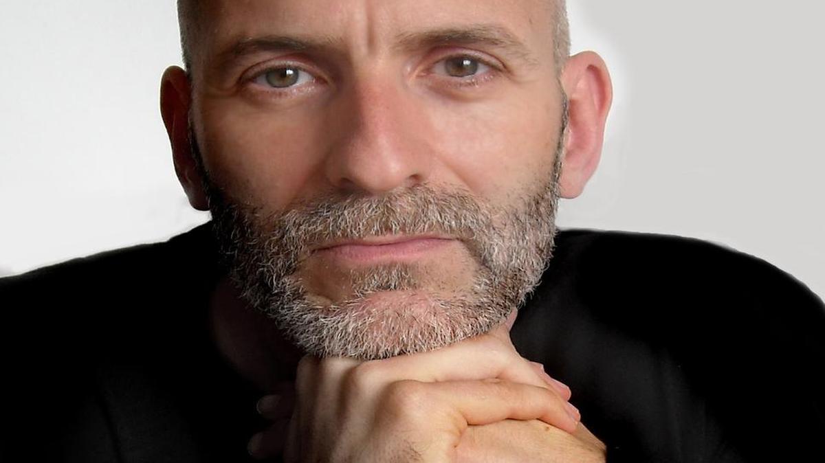 Alejandro Palomas
