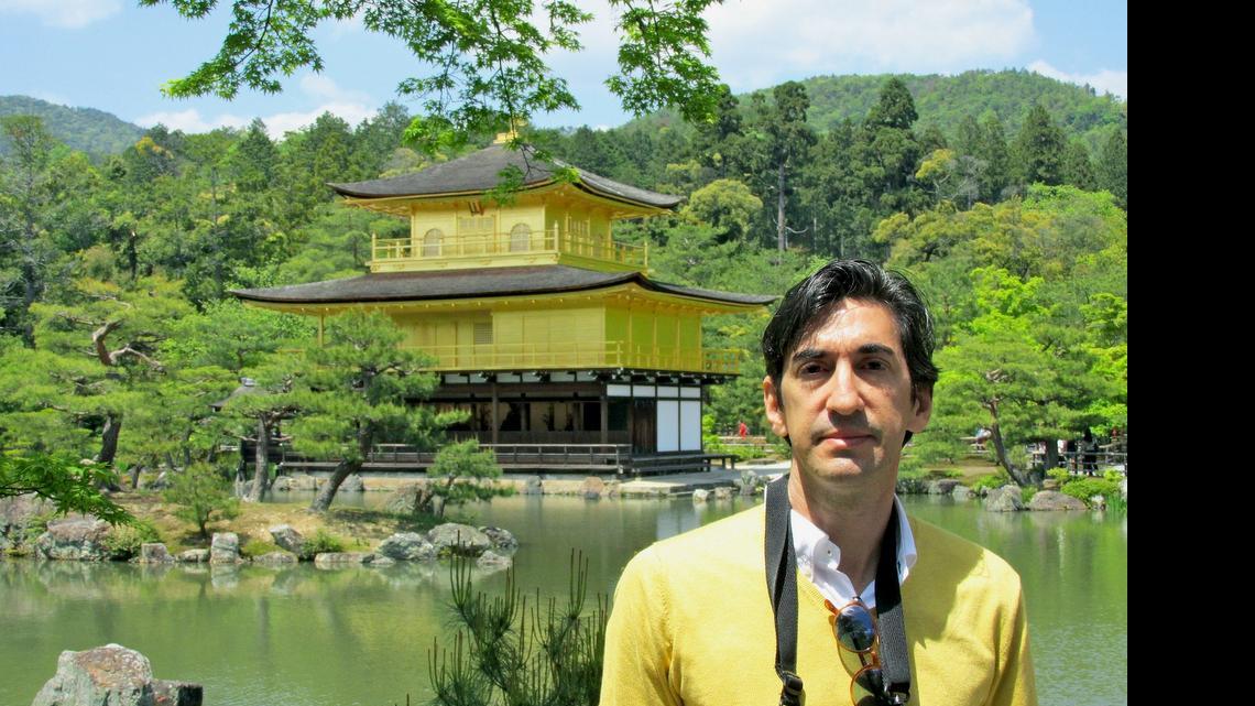 
El escritor Ernesto Hernández Busto.
