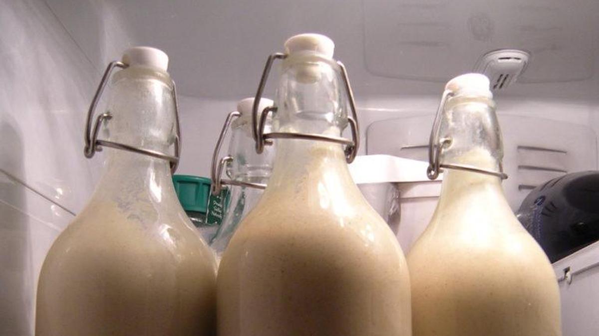 Las navidades no son navidades hasta que tenga en la nevera al menos dos botellas de Coquito.