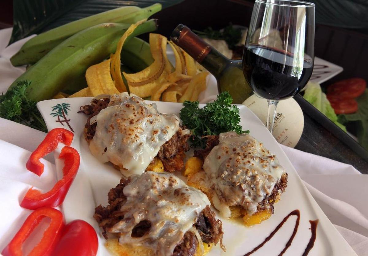 Tostones rellenos de vaca frita en Havana Harry's de Coral Gables.