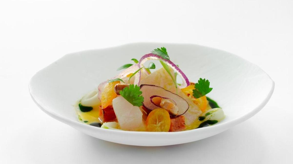 Ceviche de Corvina Clásico al Kumquat (receta chef Jorge Muñoz de Pakta).