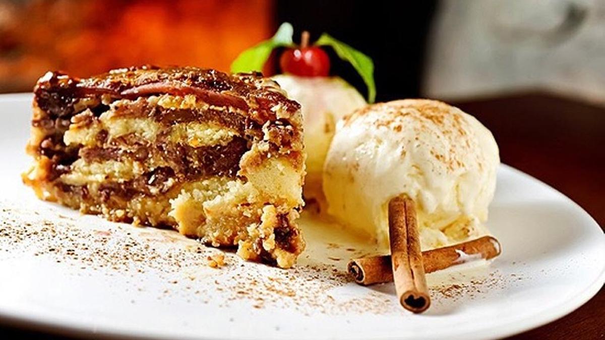 Tarta de manzana en Los Fuegos.