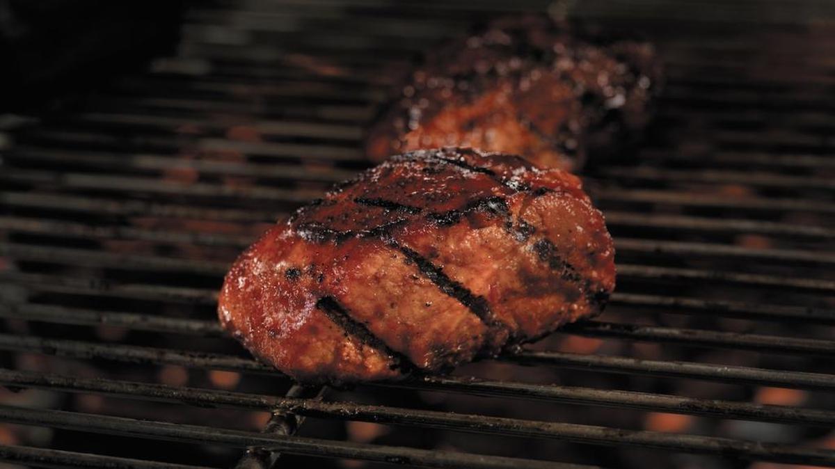 Costillas Ahumadas con Salsa Barbacoa.