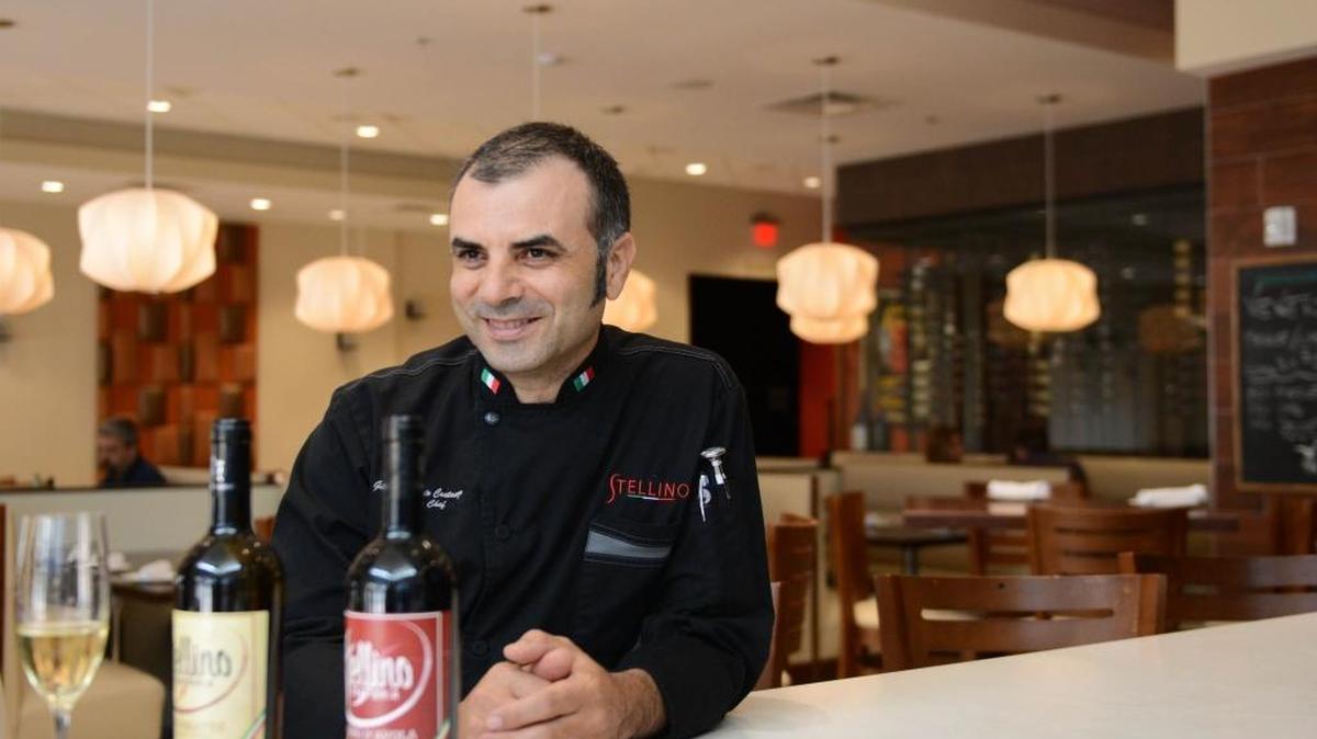 El Chef Ejecutivo de Stellino’s en Doral, Giovanni Dario Costanzo.