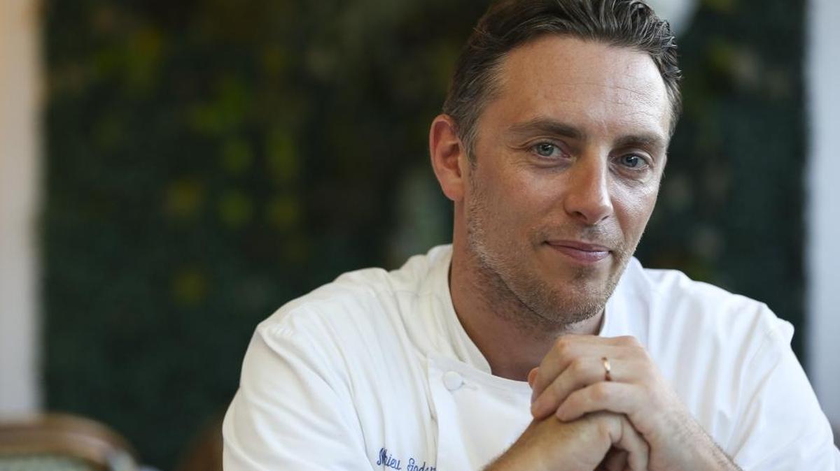 El talentoso chef Mathieu Godard se ha convertido en punto de referencia culinario.