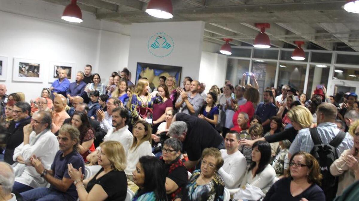 Público participante en una sesión de la más reciente edición del Festival Vista, en Miami.