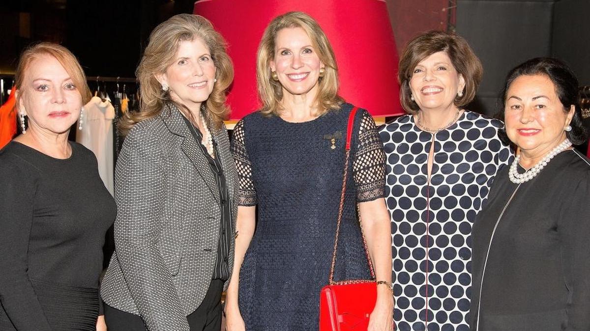 Roxana Gómez Huergo, Natalia Perin Cacicedo, Mariana O'Naghten, Condesa de Casa Rayona, María Valentina Calvo y María Cristina Díaz.