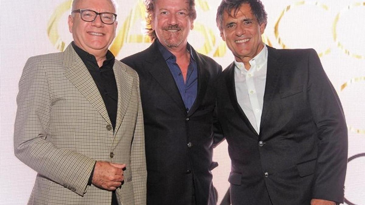 Roberto Dimberio, Giancarlo Civita y Antonio Barreto.