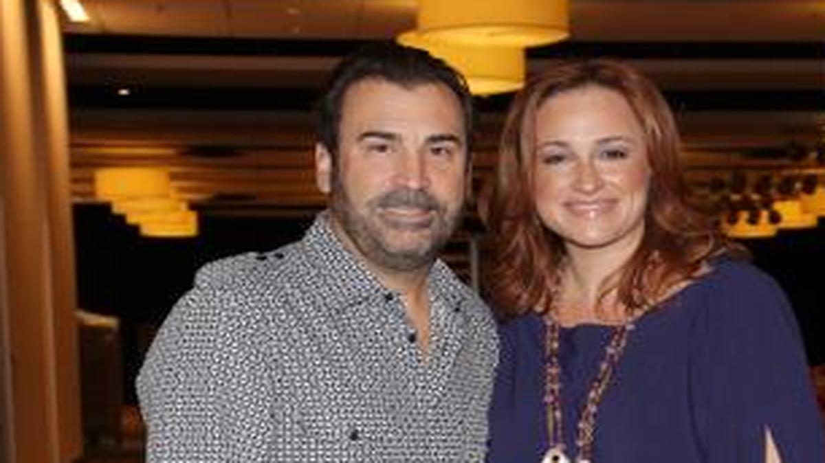 
MANNY, DENISE, MANUEL Y MILANA SOFÍA ALFONSO
