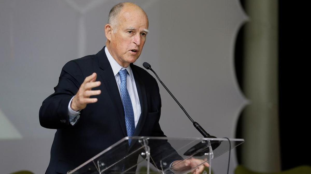 Los comités deben ponerse de acuerdo en una cifra única de dinero antes de comenzar las negociaciones sobre el presupuesto estatal con el gobernador demócrata Jerry Brown, quien tendría la última palabra.
