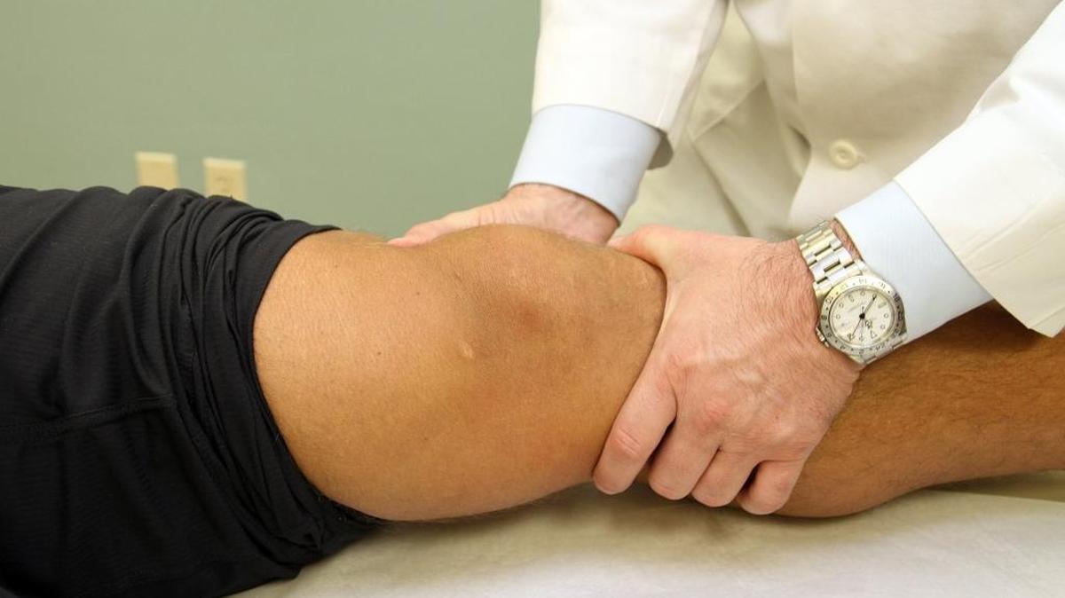 Seis semanas después del implante de sus propias células madre en la rodilla, Rosandra había mejorado un 70 por ciento del dolor.