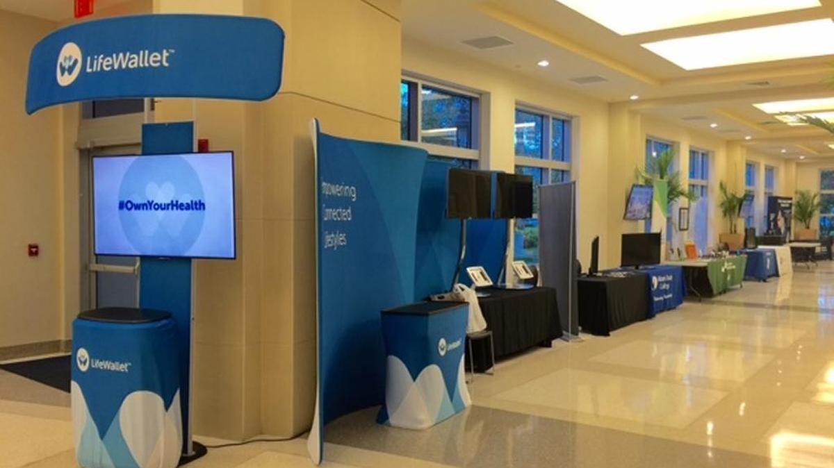 Healthy Hub, localizado en el vestíbulo de West Kendall Baptist Hospital, evaluará gratis si el usuario está o no a riesgo de diabetes, siguiendo las guías de la Asociación Americana del Corazón.